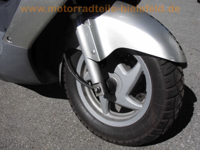 Honda_FES125_Pantheon_JF05_Touren-Roller_Scooter_silber-grau_Sturz_technisch_top_-_wie_FES150_15.jpg
