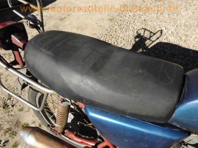 Kawasaki_KZ200A_Z200A_blau-rot_rostig_Einzylinder_Oldtimer_Gepaecktraeger_Papiere_11.jpg