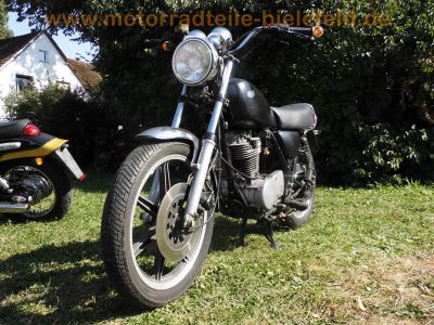 Yamaha_SR500_2J4_schwarz_Micron-Lenker_mit_Ochsenaugen_KONI-Federbeine_-_Technik_wie_48T_XT500_1U6_1E6_1N5_3.jpg