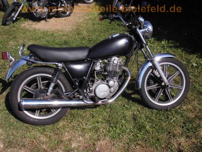 Yamaha_SR500_2J4_schwarz_Micron-Lenker_mit_Ochsenaugen_KONI-Federbeine_-_Technik_wie_48T_XT500_1U6_1E6_1N5_53.jpg