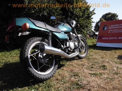 Suzuki_GSX400F_Katana_GS40XF_4-Zylinder_gruen_BSM_4-1_Auspuff_zurueckverlegte_Fussrasten-Anlage_38.jpg