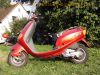 Piaggio_Sfera_125_Four-Stroke_4T_Roller_Scooter_rot_-_Technik_wie_Vespa_ET4_RST_RSL_SKR_50_125_1.jpg