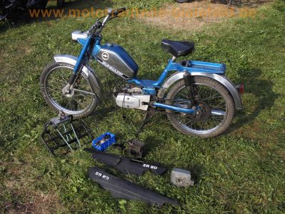 Zuendapp_ZR20_Mofa_blau_1977_Typ_447-02_Liste_0_Motor_Typ_250_-_wie_Zundapp_ZB22_ZA25_460-02_ZD10_446-210_1.jpg