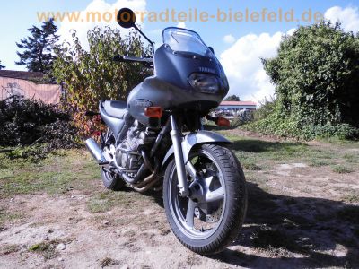 Yamaha_XJ600S_Diversion_4BR_silber-grau_Sturzschaden_Sturzbuegel_41.jpg
