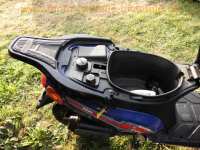Piaggio_TPH50_typhoon_TEC50_Roller_Scooter_1996_Teile_Ersatzteile_spares_spare-parts_-_wie_NRG_50_Gilera_Storm_50_PUCH_TYPHOON_Piaggio_TPH_50_80_125_50.jpg