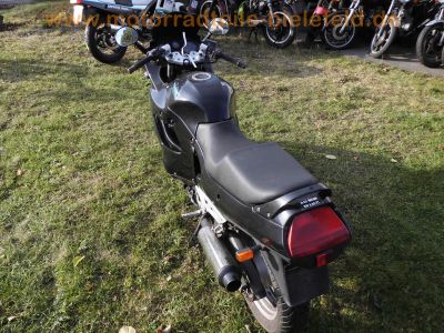 Suzuki_GSX_750_F_GR78A_schwarz_Tourenscheibe_-_Ersatzteile_wie_GSX_600F_GN72B_6.jpg