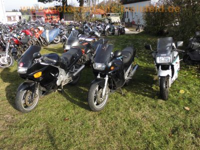 Suzuki_GSX_750_F_GR78A_schwarz_Tourenscheibe_-_Ersatzteile_wie_GSX_600F_GN72B_70.jpg