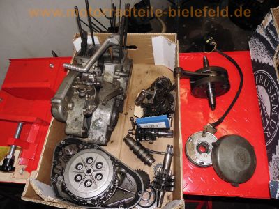 Husqvarna_610TE_8AE_Ersatzteile_Motor-Teile_engine-spares_spare-parts_-_wie_350_410_570_610_TE_TC_SMR_4.jpg