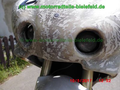Yamaha_YZF-R1_RN01_EZ2000_Rennmaschine_weiss_Heck-Umbau_Akrapovic_Sport-Auspuff_GFK-Verkleidung_-_Teile_Ersatzteile_parts_spares_spare-parts_ricambi_repuestos_wie_R1_RN04-20.jpg
