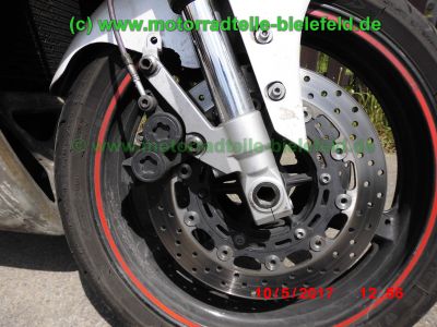 Yamaha_YZF-R1_RN01_EZ2000_Rennmaschine_weiss_Heck-Umbau_Akrapovic_Sport-Auspuff_GFK-Verkleidung_-_Teile_Ersatzteile_parts_spares_spare-parts_ricambi_repuestos_wie_R1_RN04-38.jpg