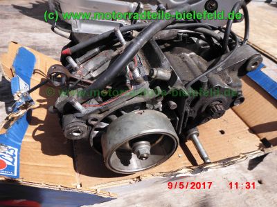 Suzuki_RGV250_GAMMA_VJ22B_Zweizylinder_Zweitakt_two-stroke_-_Teile_Ersatzteile_parts_spares_spare-parts_ricambi_repuestos_wie_VJ21_VJ23_Aprilia_RS250-9.jpg