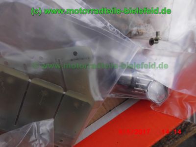 Suzuki_RGV250_GAMMA_VJ22B_Zweizylinder_Zweitakt_two-stroke_-_Teile_Ersatzteile_parts_spares_spare-parts_ricambi_repuestos_wie_VJ21_VJ23_Aprilia_RS250-93.jpg