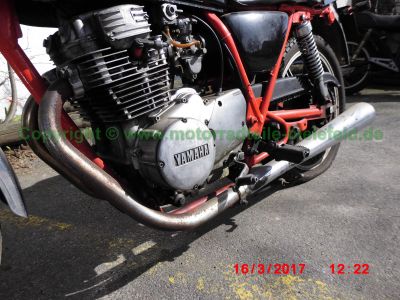 Yamaha_XS400_2A2_SOHC_schwarz_roter_Rahmen_Sito-Auspuff_–_wie_XS400SE_4G5_XS_250_360_1U4_1U5-58.jpg