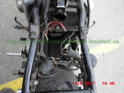 Suzuki_GSX750E_GS75X_Moto_Italia_Vollverkleidung_Thor_Tommaselli_Stummel-Lenker_257_–_Teile_Ersatzteile_spare-parts_wie_GSX1100E_GS110X-127.jpg