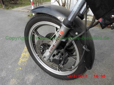 Suzuki_GSX750E_GS75X_Moto_Italia_Vollverkleidung_Thor_Tommaselli_Stummel-Lenker_257_–_Teile_Ersatzteile_spare-parts_wie_GSX1100E_GS110X-79.jpg