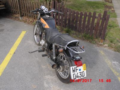 Cagiva_CZ_Roadster_125_Chopper_Einzylinder_Zweitakt_luftgekuehlt_wie_Roadster_200_6.JPG