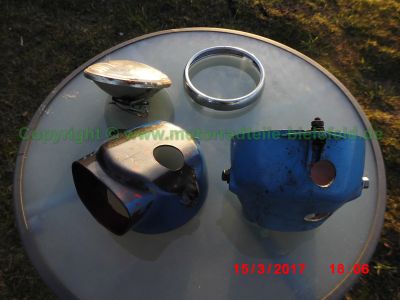 Honda_DAX_ST50_SS50_Teile_Ersatzteile_spare-parts_Scheinwerfer-Gehaeuse_Lampen-Einsatz_Chromring_-2.jpg
