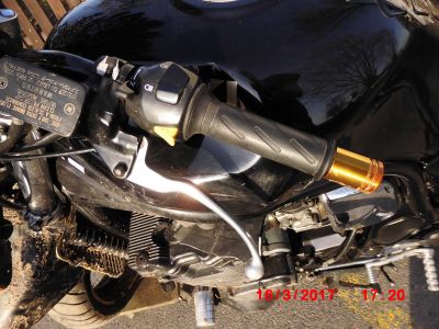 Suzuki_GSF1200S_Bandit_GV75A_crash_BOS-Auspuff_TRW_Lucas_Fussrasten_-_Ersatzteile_Teile_spares_spare-parts_wie_WVA9_14.JPG