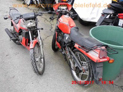 Honda_MBX80_HC04_rot_2x_Schlachtfahrzeug_-_Teile_Ersatzteile_spares_parts_wie_MBX50_AC05_MBX125_MT_50_80_MTX50_MTX80R2_HD08_HD09_MTX125R_19.jpg