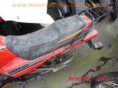 Honda_MBX80_HC04_rot_2x_Schlachtfahrzeug_-_Teile_Ersatzteile_spares_parts_wie_MBX50_AC05_MBX125_MT_50_80_MTX50_MTX80R2_HD08_HD09_MTX125R_7.jpg