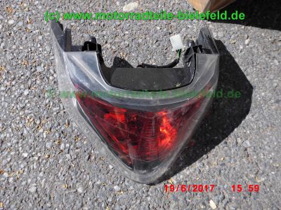 Honda_CBR125R_JC34_rot_Sturz_-_plus_Teile_Ersatzteile_parts_spares_spare-parts_ricambi_repuestos_wie_JC39-112.jpg