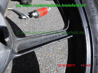 Honda_CBR125R_JC34_rot_Sturz_-_plus_Teile_Ersatzteile_parts_spares_spare-parts_ricambi_repuestos_wie_JC39-23.jpg