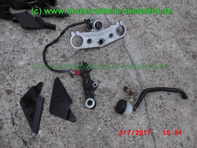 Yamaha_FZR1000_EXUP_1995_3GM_3LE_Teile_Ersatzteile_spare-parts_spares_parts_ricambi_repuestos-198.jpg