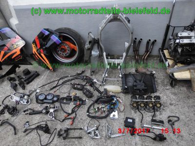 Yamaha_FZR1000_EXUP_1995_3GM_3LE_Teile_Ersatzteile_spare-parts_spares_parts_ricambi_repuestos-6.jpg