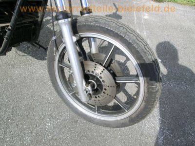 Kawasaki_KZ_400_J_4-Zylinder_Extras_-_wie_KZ_400_500_550_A_B_C_D_E_J_K_L_152.jpg