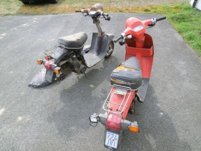 Honda_Melody_Deluxe_MD50_MS_AB07_rot_Roller_Scooter_-_wie_NB50_AERO_NH50_Vision_3.jpg