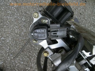 Honda_VFR_800_Fi_RC46_Motorteile_Zylinderkopf_Lichtmaschine_Anlasser_Kupplung_etc__39.jpg