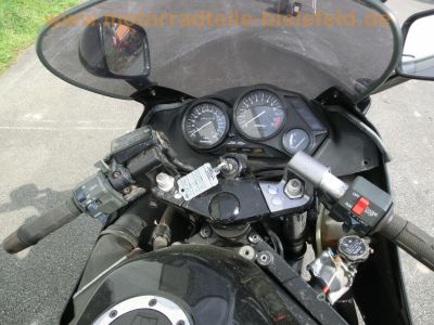 Kawasaki_ZZ-R_1100_C_ZXT10C_4-1_Auspuff_Einzelsitz_-_Motor_wie_ZRX_1100_GPZ_1100_ZXT10D_ZXT10E_84.jpg