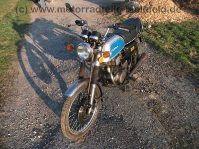 Honda_CB_125_K_blau-weiss_wie_CB_125_200_250_K_T_G_6.jpg