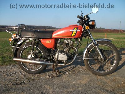Honda_CB_125_S_J_orange_FEHLING_Gepaecktraeger_-_wie_CB_CL_TL_XL_SL_100_125_K_S_34.jpg