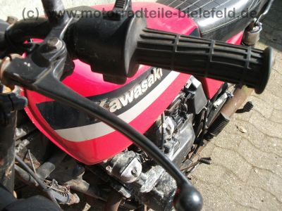 Kawasaki_GPz_550_KZ_550_DE_rot_-_wie_Z_KZ_ZX_GPZ_400_550_750_UT_LTD_E_GP_91.jpg