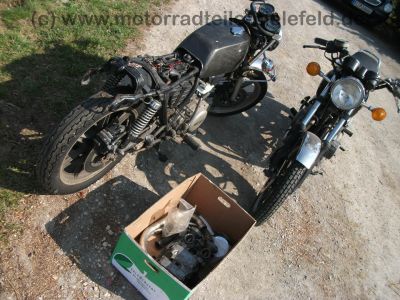 Yamaha_XS_360_1U4_teilzerlegt_wie_XS_250_360_400_SOHC_SE_1U5_2A2_4G5_11.jpg